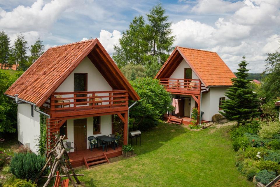 Domki Letniskowe "Pod Lipa" Zełwągi Exteriör bild